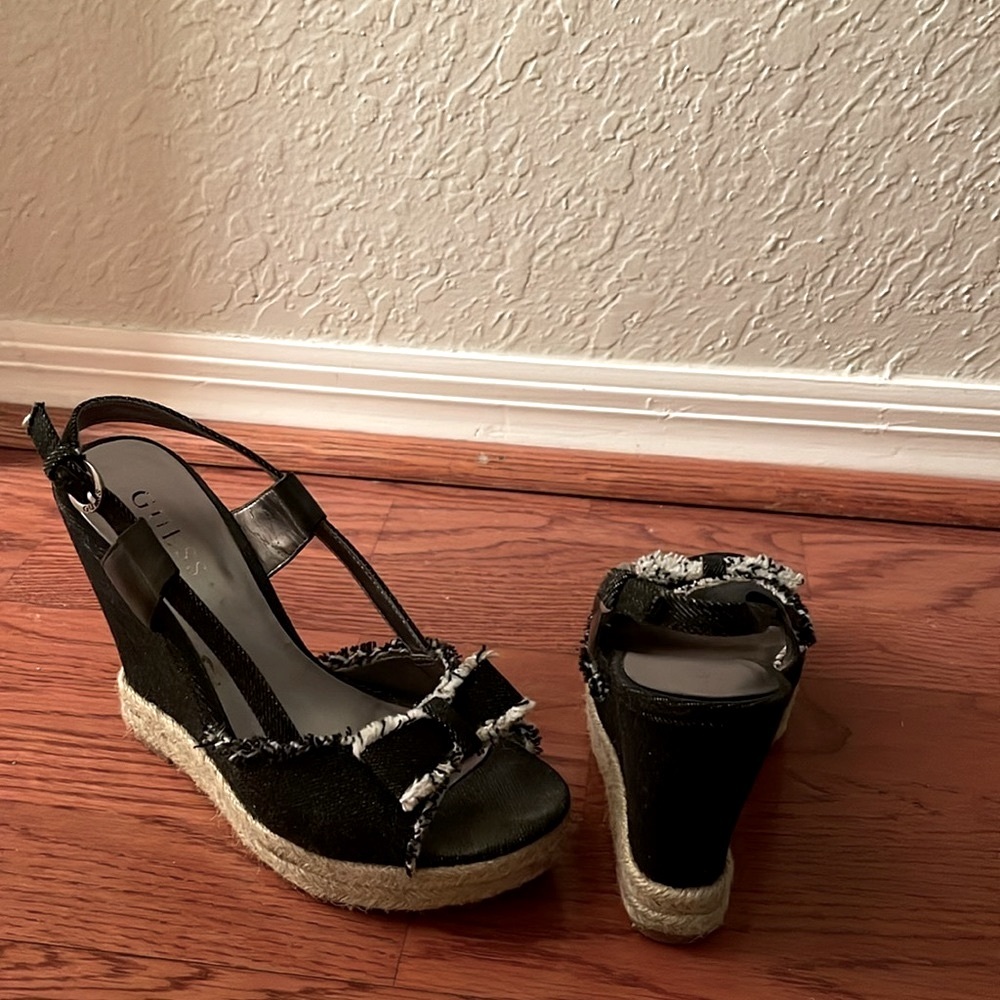 Guess espadrille wedges open toe canvas